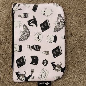 NEW IPSY Pink Halloween-Themed pouch / Makeup / Coin Purse